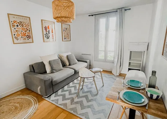 Studio Equipe St Cloud Proche Paris - La Defense